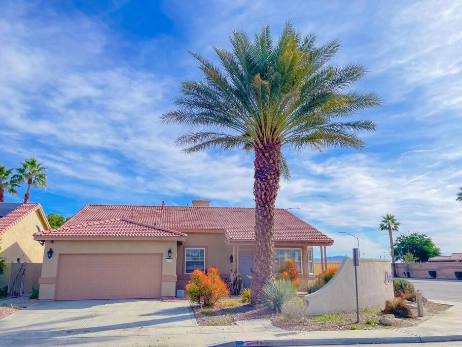 Home In Indio Coachella Exterior foto